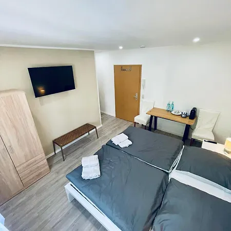 Affittacamere Charmantes Mit Parkplatz & Restaurant Chemnitz