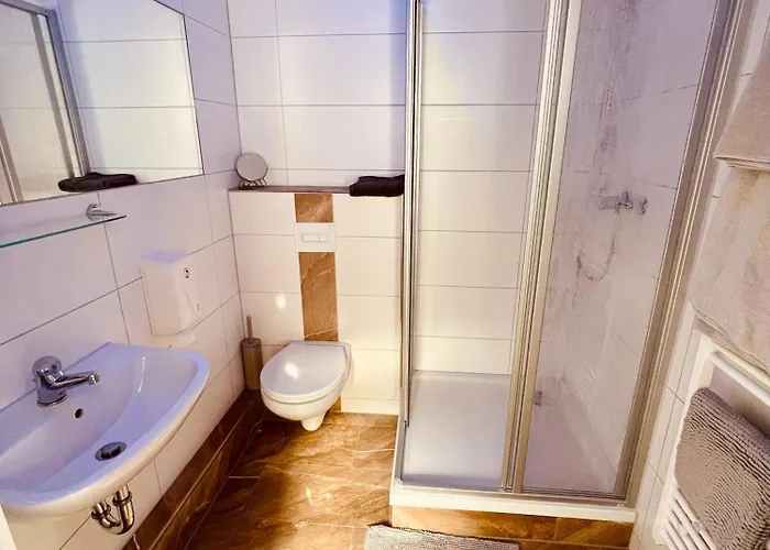 Charmantes Mit Parkplatz & Restaurant Chemnitz