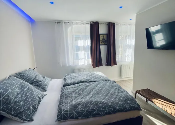 Korfu Uebernachtungen - Parkplatz & Restaurant Pensjonat Chemnitz