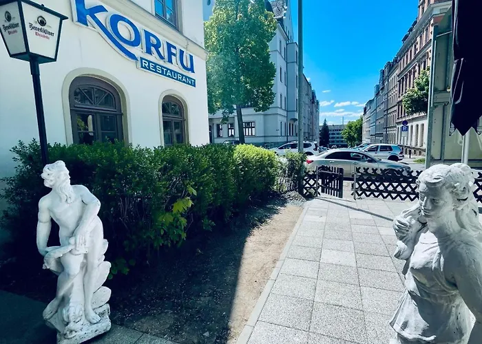 Charmantes Mit Parkplatz & Restaurant Affittacamere 3*